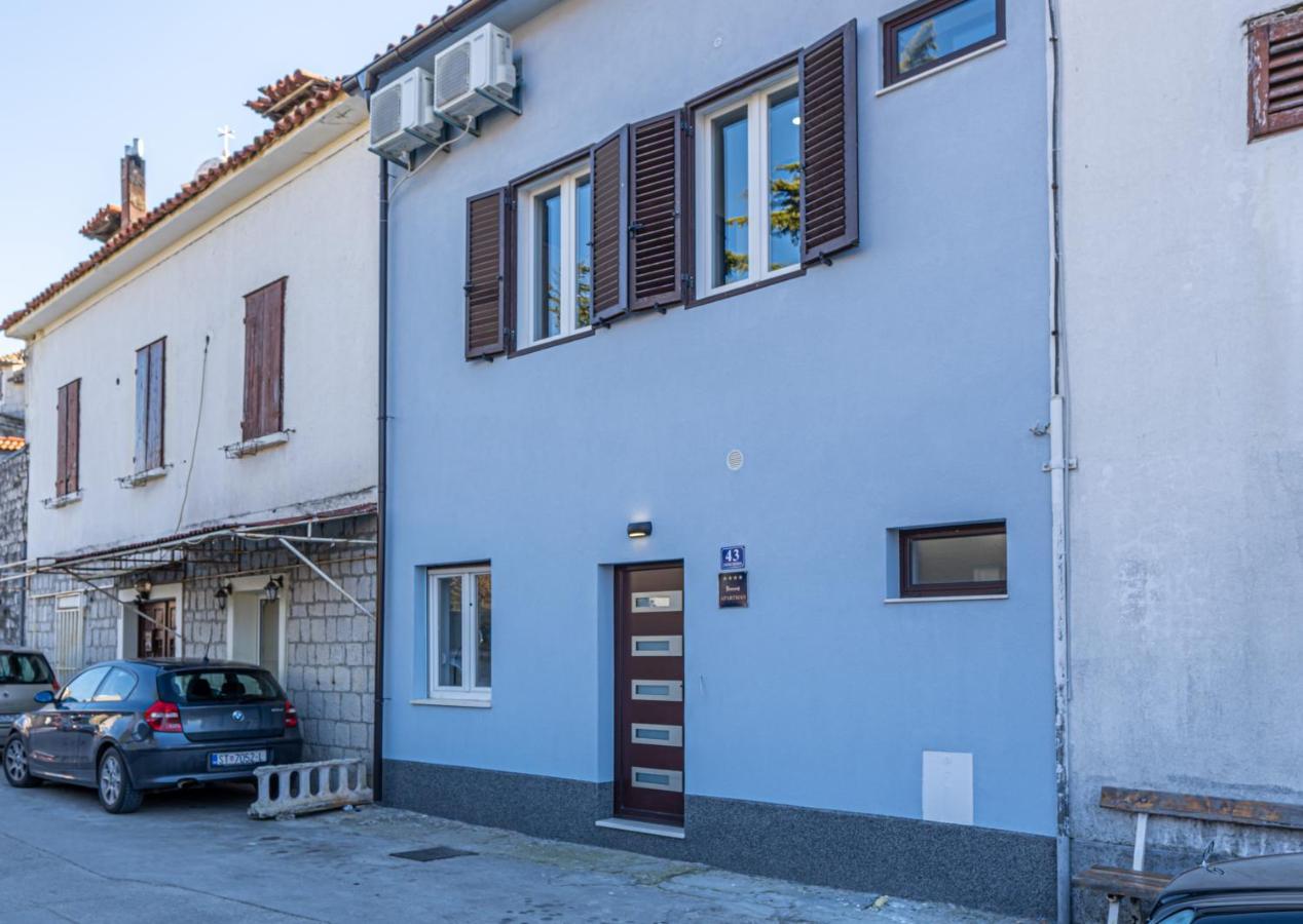 Su Casa - At Kastela Oldtown Apartment Luaran gambar