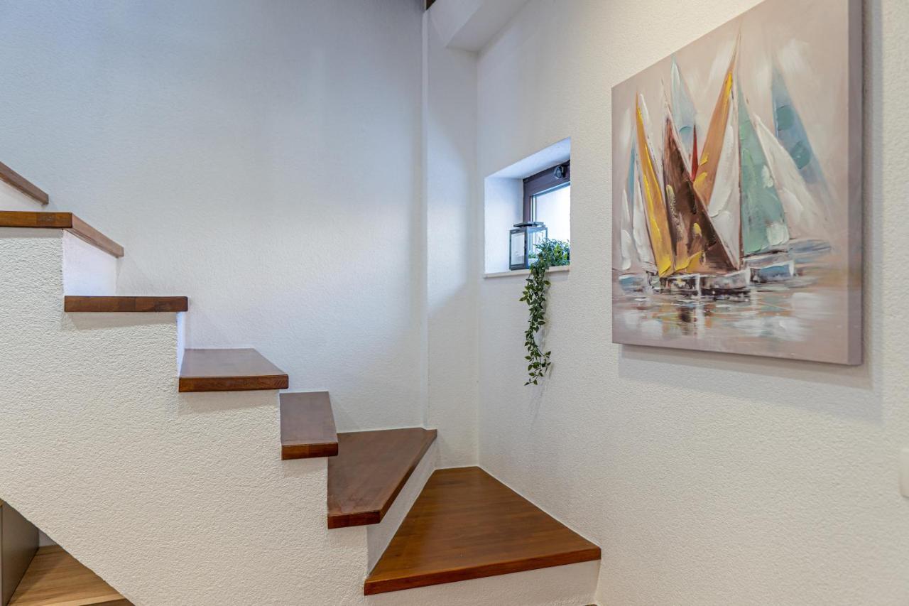 Su Casa - At Kastela Oldtown Apartment Luaran gambar